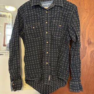 Wrangler Men's Navy Checkered Button Down Shirt